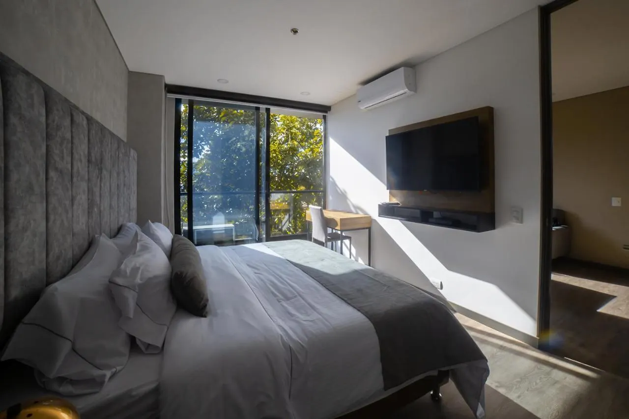 Class Suites Medellín 3*,  Kolombiya